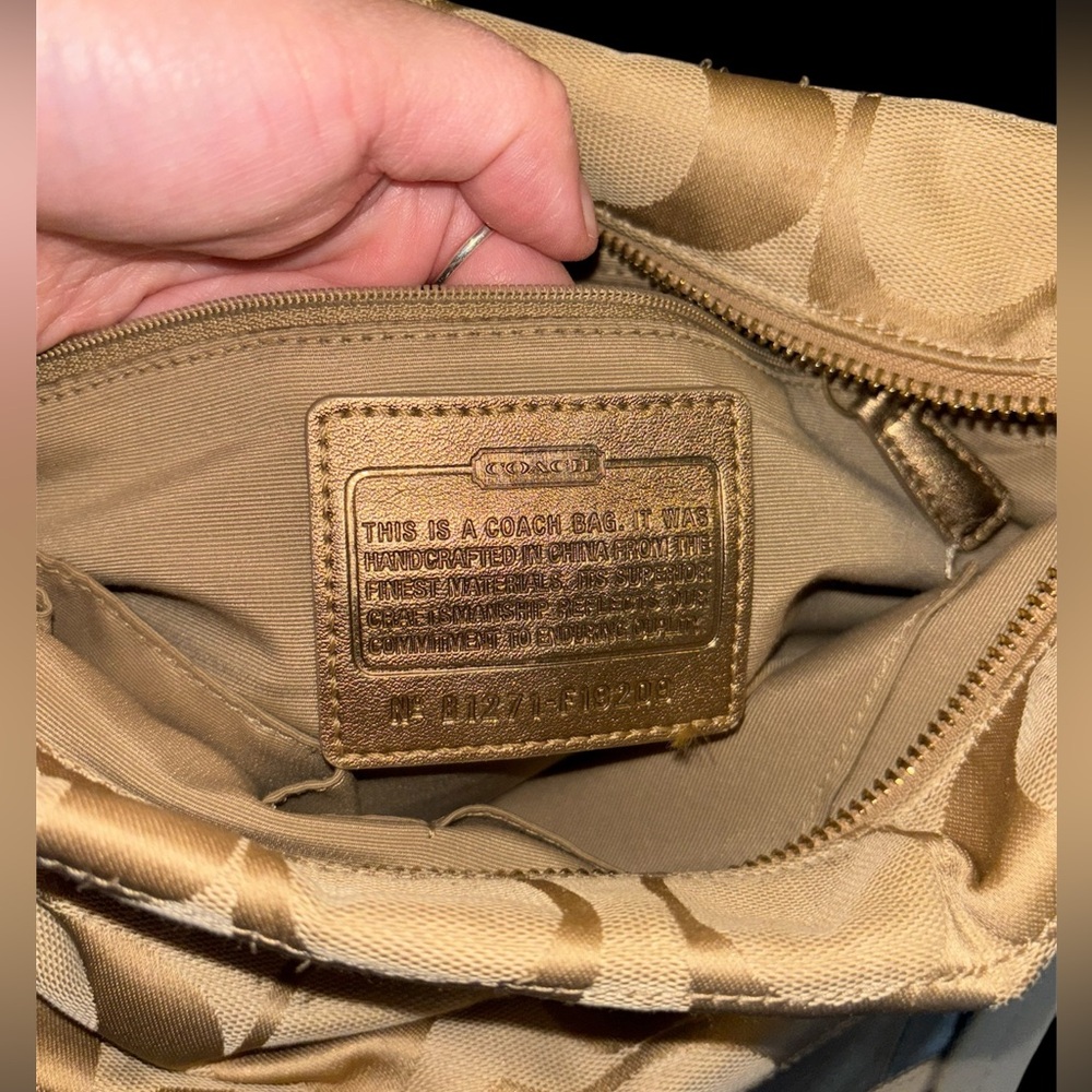 Coach Women’s Crossbody Handbag - Picture 11 of 12